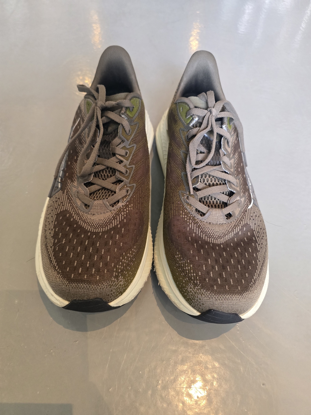 2025 Mach 6 Wide Running Shoes